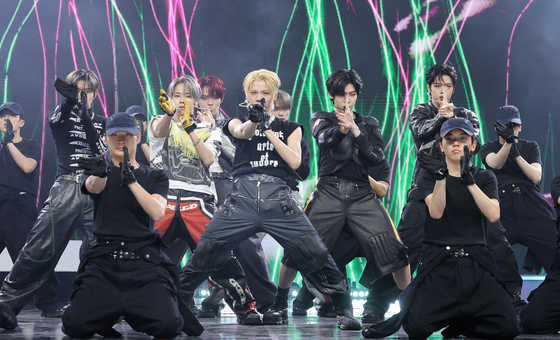 클로즈 유어 아이즈, 여심저격