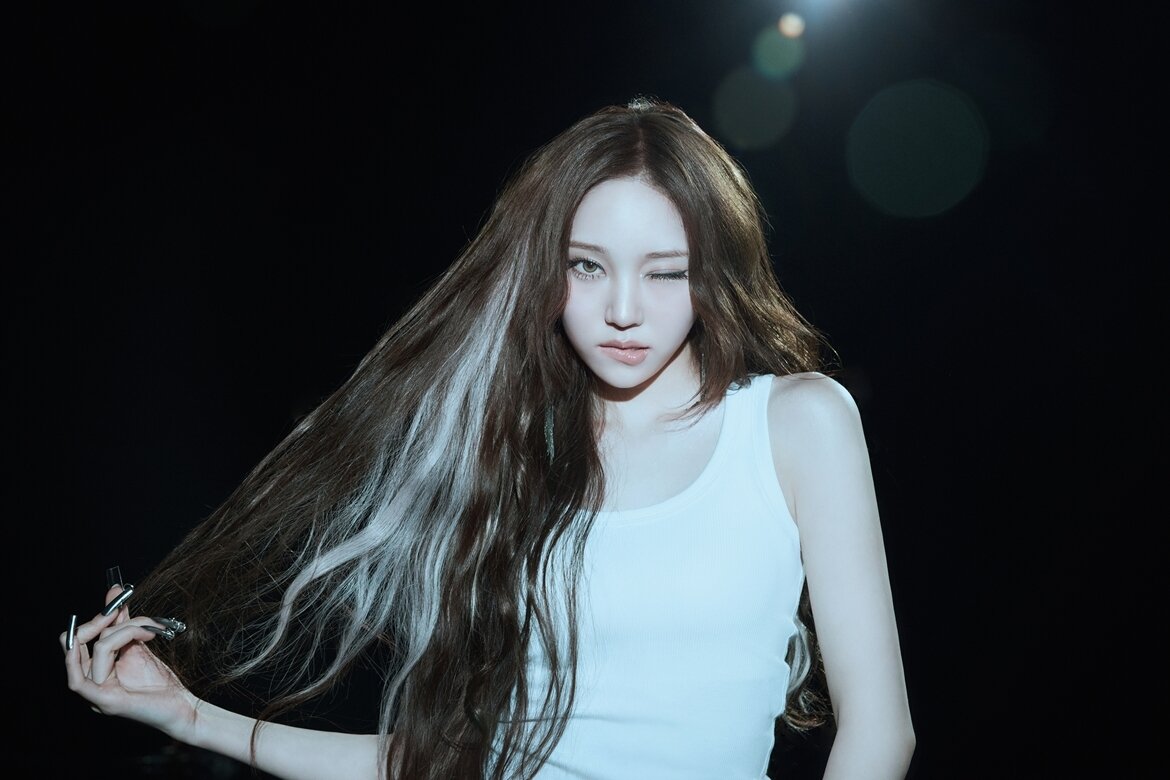 본문 이미지 - 올데이 프로젝트(더블랙레이블 제공)