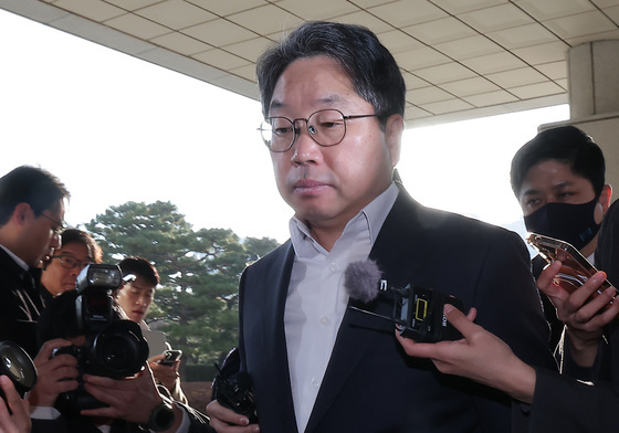 항명 사태에 백기 든 검찰총장 대행…13년 만에 반복된 검란의 흑역사