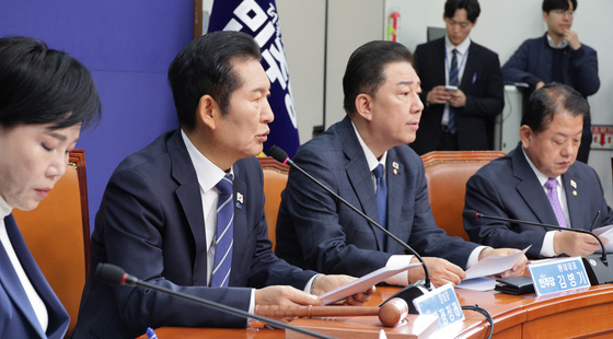 모두발언하는 정청래 대표