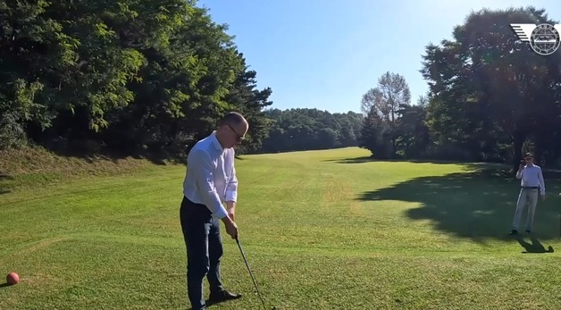 北, '평양골프장' 외국인 관광 홍보…러시아 관광객도 포착