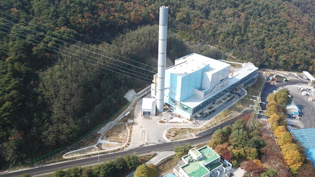 강릉 폐기물 소각시설 가동 2년…매립량 83%↓·전력수익 35억