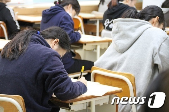 충남경찰청, 수능 안전에 대대적 인원 투입…경찰 971명 배치