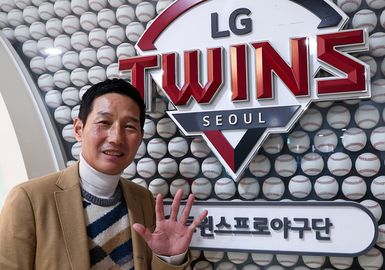 V5 도전하는 염경엽 감독