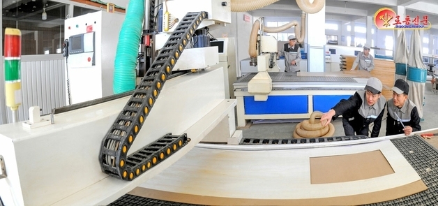 북한·라오스 외교 장관 평양에서 회담…전기 절약 강조 [데일리 북한]