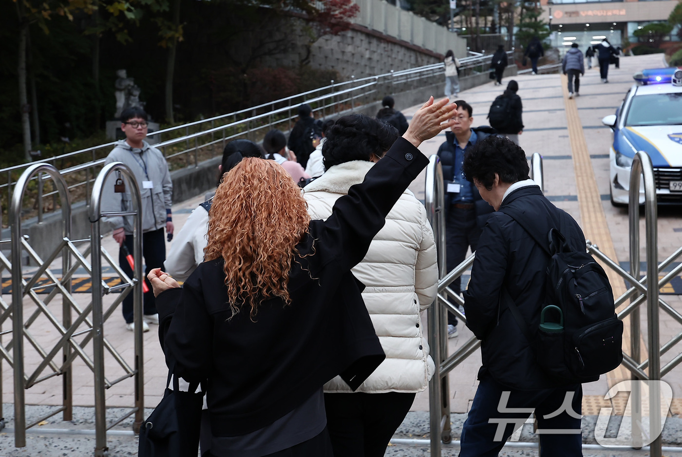 (서울=뉴스1) 김성진 기자 = 2026학년도 대학수학능력시험일인 13일 오전 서울시교육청 12지구 제22시험장인 서울 마포구 홍익대학교사범대학부속여자고등학교에서 일성여자중고등학교 …
