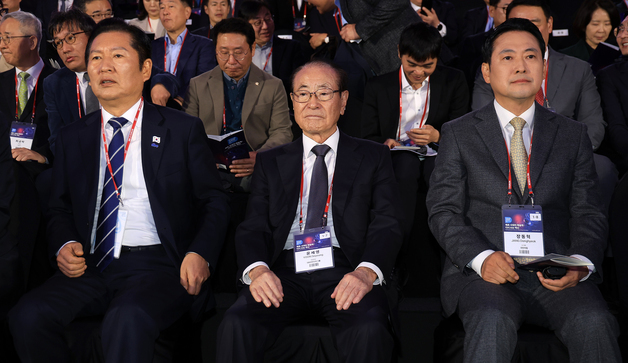 정청래장동혁 국민의힘 대표, SBS D포럼 참석