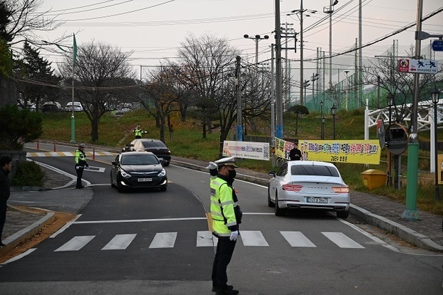 "시험장까지 가는 교통편이 없어요 " 수능 당일 강원서 신고 이어져