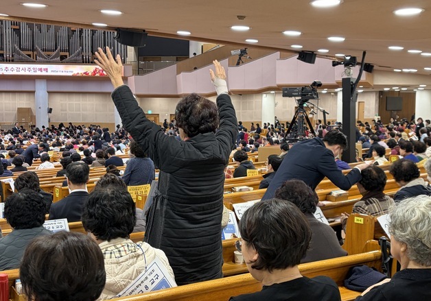 수능날 교회·절·성당서 울린 기도…"원하는 대학 가서 행복했으면"