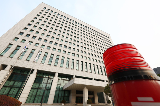 '검찰총장 대행의 대행 체제 현실화' 혼란에 빠진 검찰