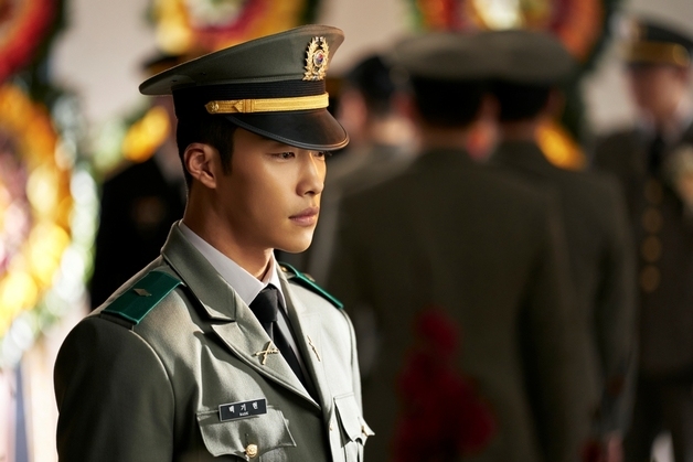 우도환, 현빈과 형제 된다…'메이드인코리아' 합류