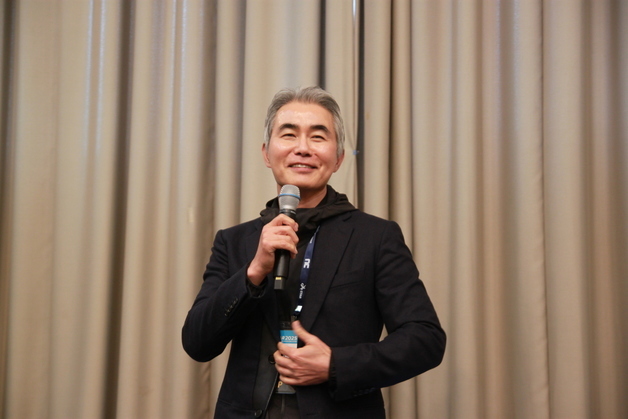 지스타 미디어 간담회 진행하는 장현국 넥써쓰 대표