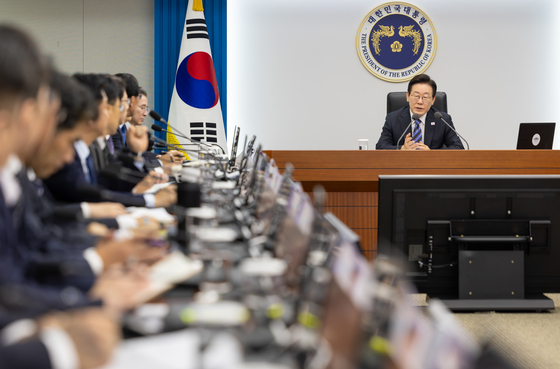 李대통령 '6대 구조개혁' 신호탄…"국가 대전환 지금이 적기"