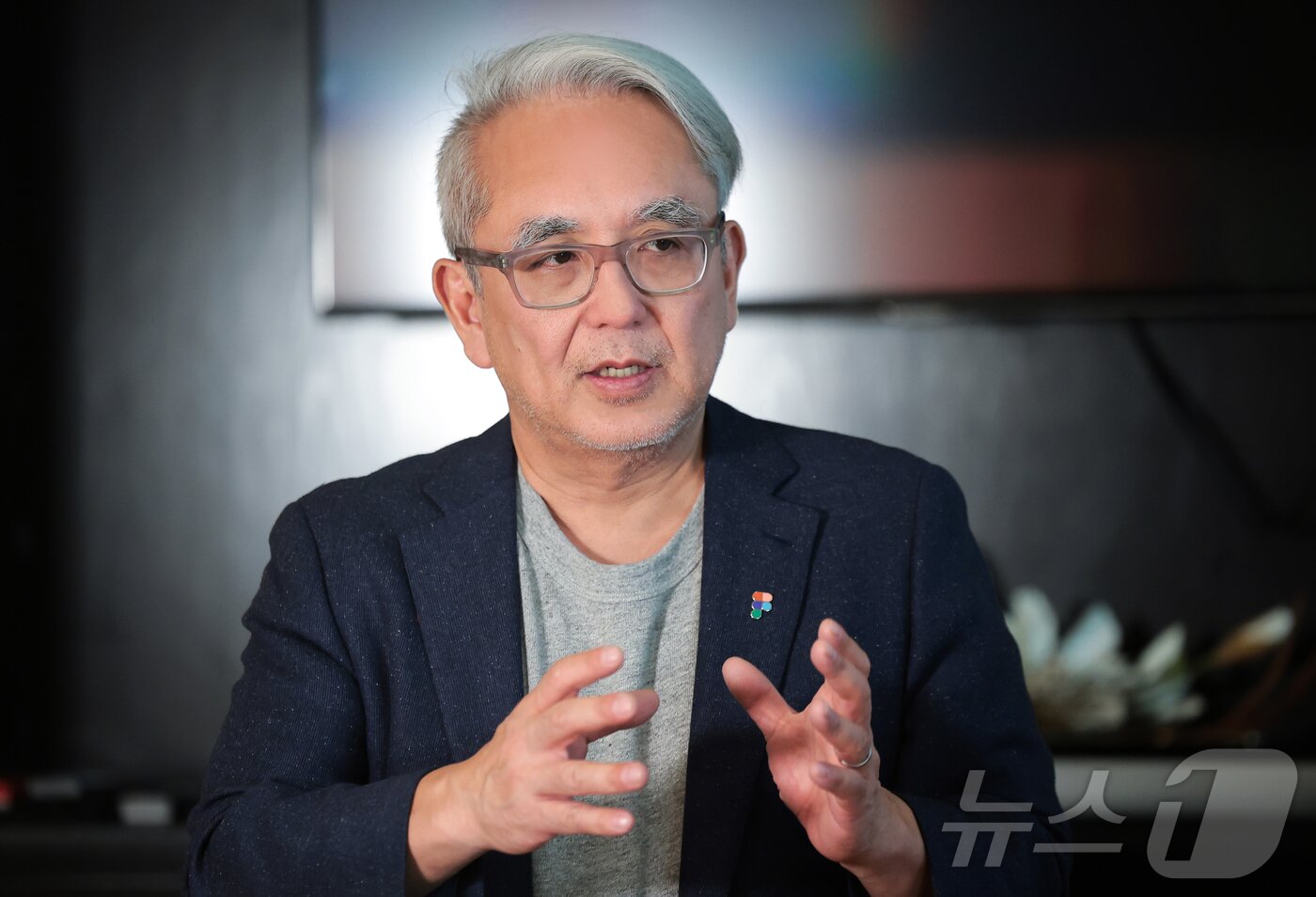 본문 이미지 - 쇼 쿠와모토&#40;Sho Kuwamoto&#41; 피그마 부사장이 13일 서울 강남구 오크우드 프리미어 코엑스 호텔에서 뉴스1과 인터뷰를 하고 있다. 2025.11.13/뉴스1 ⓒ News1 권현진 기자