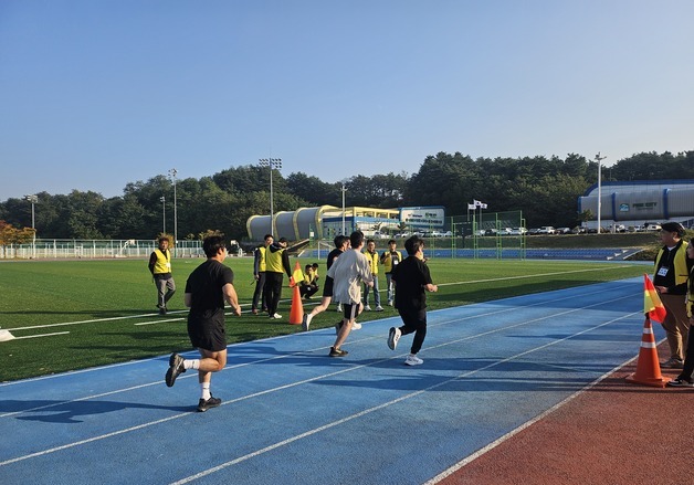 '평균 연령 40.3세' 강릉시, 환경관리원 10명 선발…20대 1명 포함