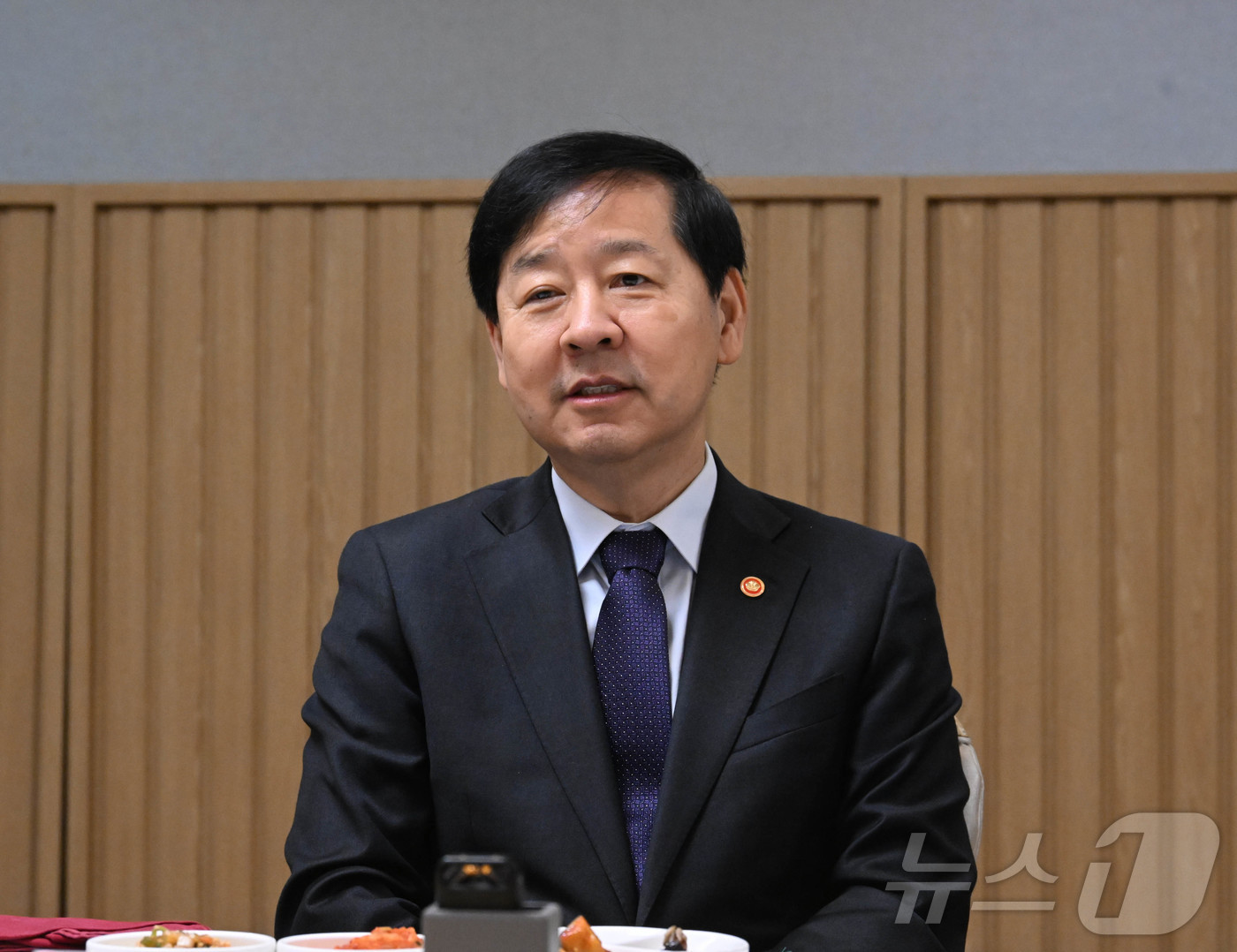 (서울=뉴스1) = 구윤철 부총리 겸 기획재정부 장관이 14일 오전 서울 종로구 정부서울청사에서 열린 '제7기 중장기전략위원회 출범식'에서 인사말을 하고 있다. (기획재정부 제공. …