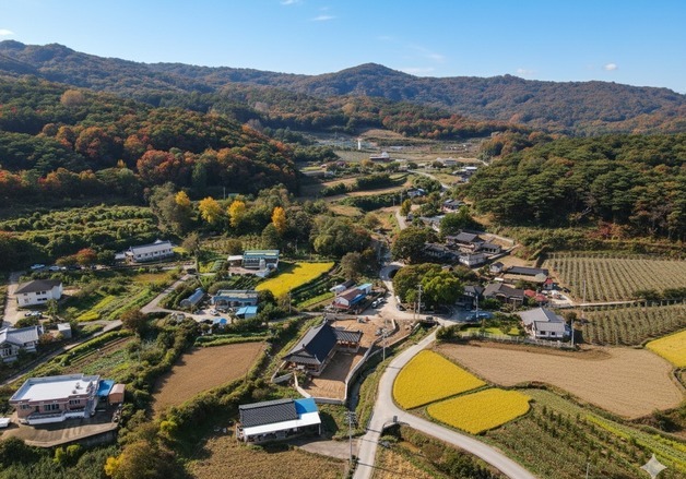 "日 소도시보다 더 좋은 국내 소도시 여행, 11월에 어때요"