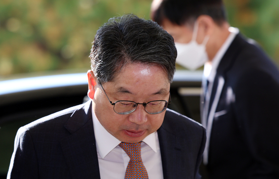 '항소포기' 경위는 미궁 속으로…법무부 '원포인트 인사'로 수습 나서