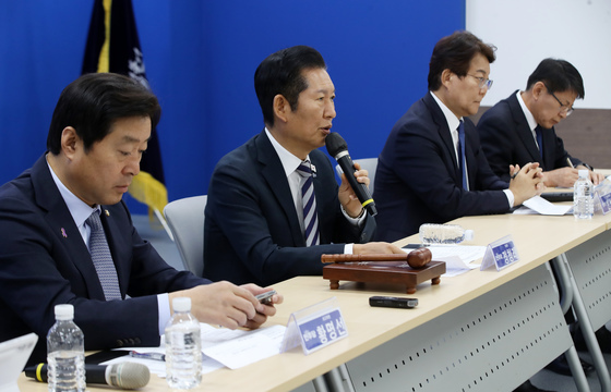 與, 박성재·황교안 구속영장 기각에 "유감 넘어 깊은 분노"(종합)