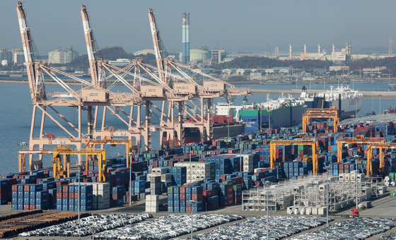 10월 경상수지 68.1억달러 흑자…추석연휴에 흑자폭은 '반토막'