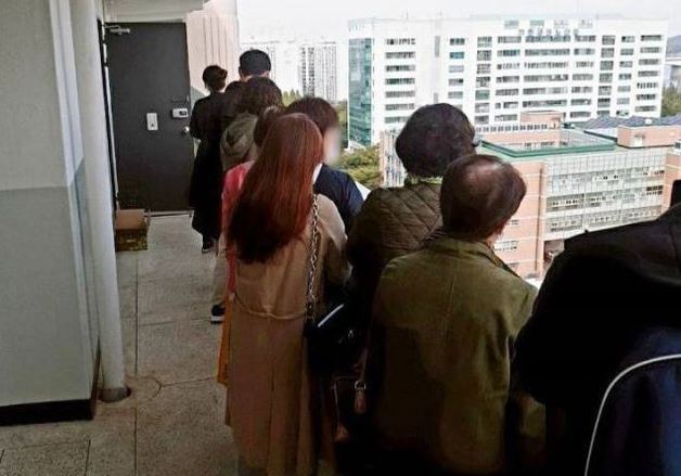 '임차인 면접제' 법제화 청원 논란…"서류·면접·인턴 거쳐 본계약"