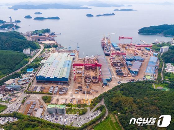 본문 이미지 - 경남 창원시 진해구 케이조선 전경.&#40;케이조선 제공&#41;