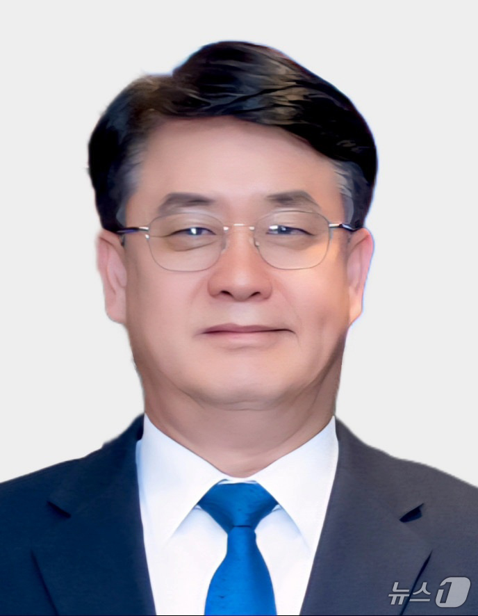 (서울=뉴스1) 허경 기자 = 이재명 대통령이 14일 개인정보보호위원회 부위원장에 이정렬 개인정보보호위원회 사무처장을 임명했다. (대통령실 제공. 재판매 및 DB 금지) 2025. …