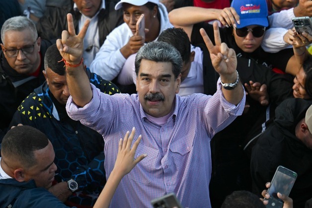 마두로 베네수 대통령 "평화 위해 단결하자"…美시민에 촉구