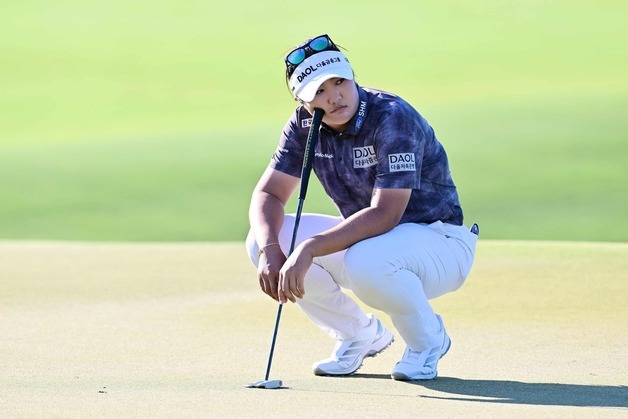 유해란, 아니카 드리븐 둘째 날 공동 3위…공동 선두와 1타 차