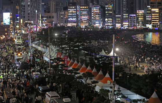 부산불꽃축제 인파 가득