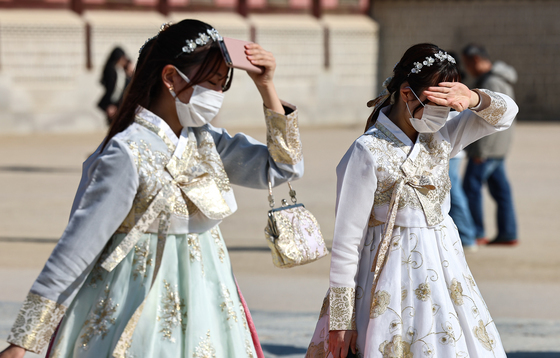 [오늘의 날씨] 대구·경북(17일,월)…낮부터 기온 뚝, 최고 6~12도