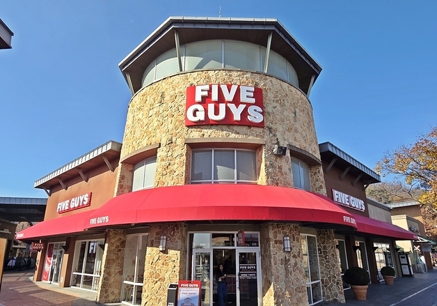 신세계사이먼 여주 프리미엄 아울렛, '파이브가이즈' 입점