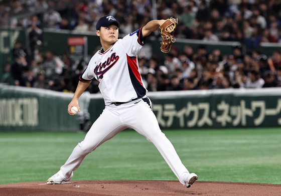 'WBC 데뷔' 앞둔 정우주 "막내로서 한 발 더 뛰는 플레이 하겠다"