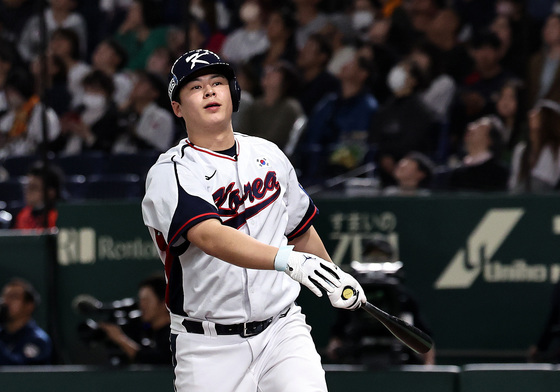 야구대표팀 노시환, '초대형 계약 자축' 투런포…한화 상대 '쾅'