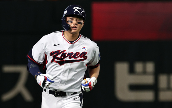 야구대표팀, 한화와 연습경기 5-2 승리…김주원 역전 3점포