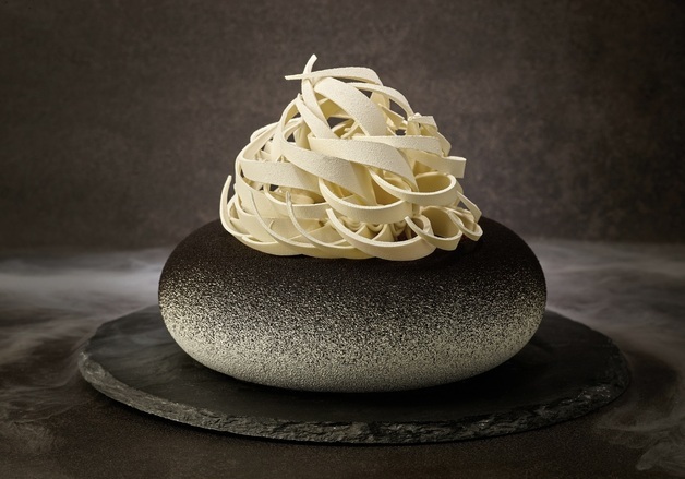 "초고가 50만원 케이크 나왔다"…서울신라호텔, 하루 3개 한정 판매