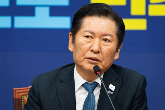 정청래, 與 초선모임서 "딴지일보가 민심의 척도" 민주 "논평 부적절"