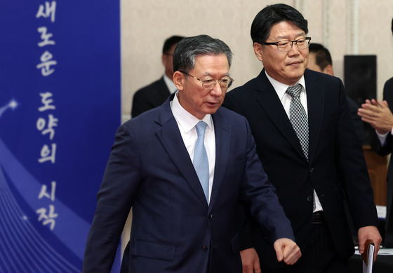 부임 첫날 정성호 만난 구자현…검사장 전보 논란 속 '조직 안정' 공감?