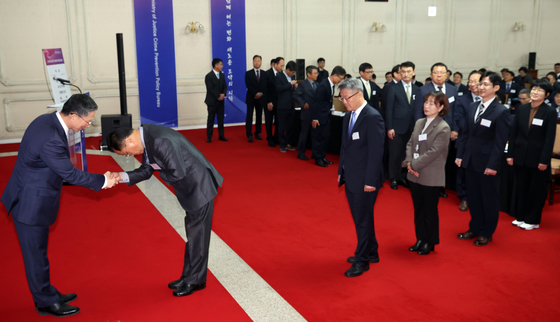 전국보호기관장들의 신고