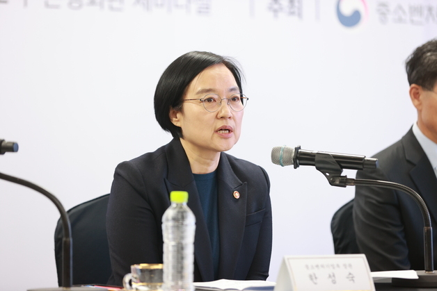 "퇴직자 확 줄었다" 中企 저축공제 인기…은행권도 동참 확대(종합)