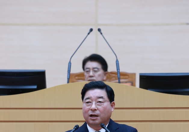 신민호 전남도의원 "'오류·누락·왜곡' 전라도 천년사, 폐기해야"