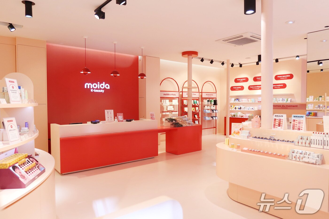 본문 이미지 - 프랑스 파리에 있는 실리콘투 플래그십 오프라인 스토어 &#39;모이다&#39;&#40;실리콘투 홈페이지 갈무리&#41;