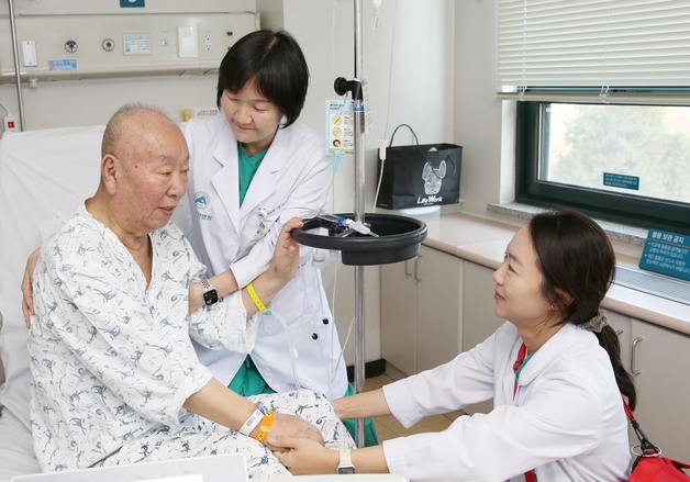 "빈틈없는 환자 안전"…서울아산병원, 24시간 낙상대응팀 운영