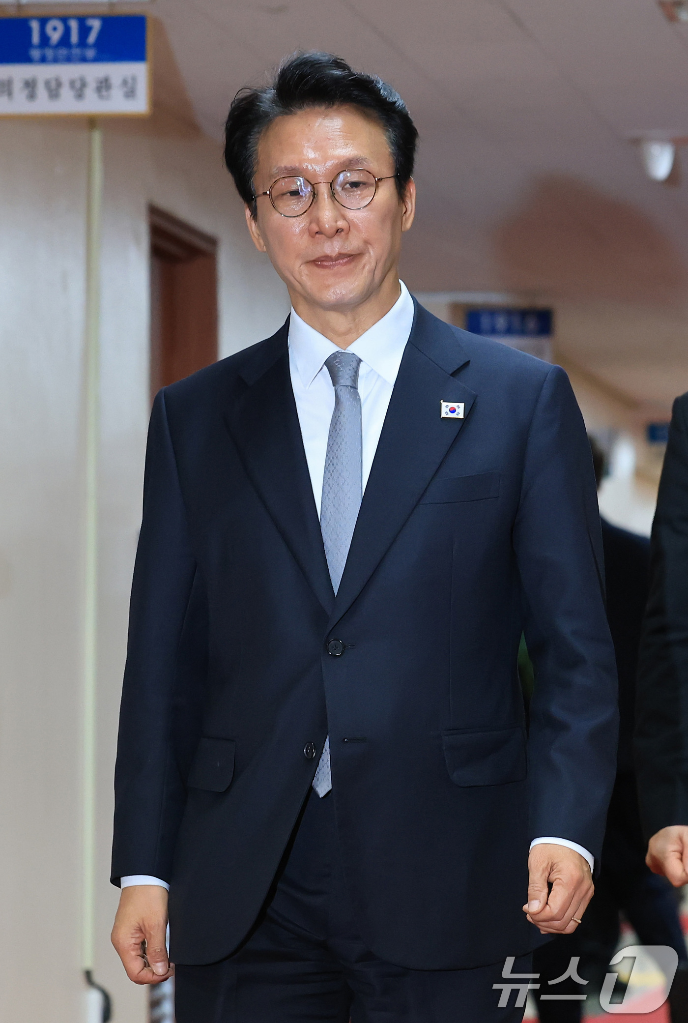 (서울=뉴스1) 임세영 기자 = 김민석 국무총리가 18일 서울 종로구 정부서울청사에서 열린 국무회의에 참석하고 있다. 2025.11.18/뉴스1