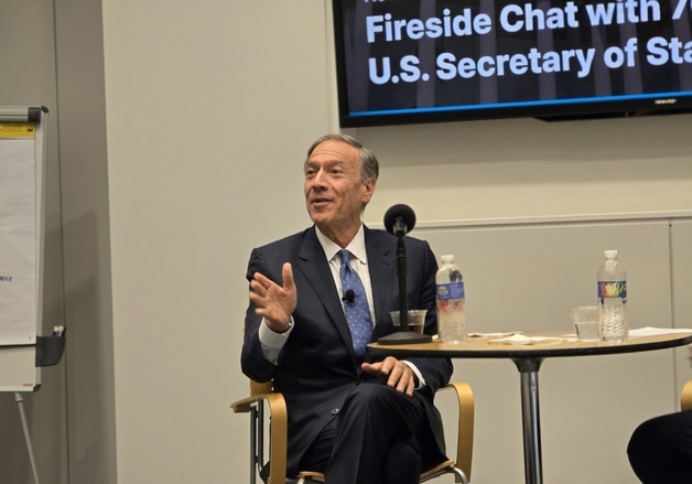 폼페이오 "韓핵잠 추진 놀랍고 고무적…한미 '듀얼키' 공조 가능"