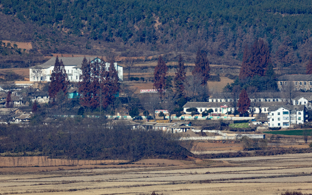 국방부·통일부, 남북군사회담 대비책 논의…"준비 역량 지속 강화"