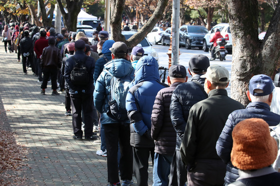 [오늘의 날씨]대구·경북(19일,수)…추위 지속, 낮 최고 8~12도
