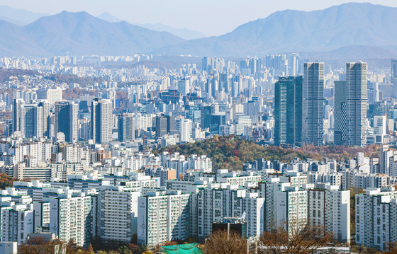 [단독]10년 임대 끝…토허제 적용 시 분양전환 '2년 추가 거주' 논란