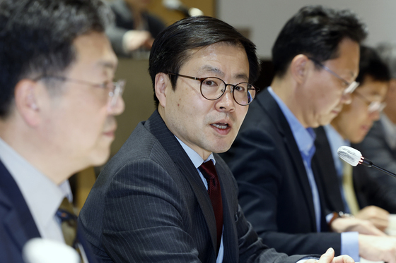 간담회 모두 발언하는 여한구 통상교섭본부장