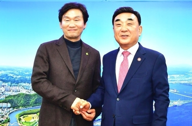 조현일 경산시장-김두겸 울산시장 "경산~울산고속도로 추진 협력"